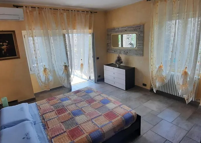 La Terrazza Casa Апартаменты Каренно